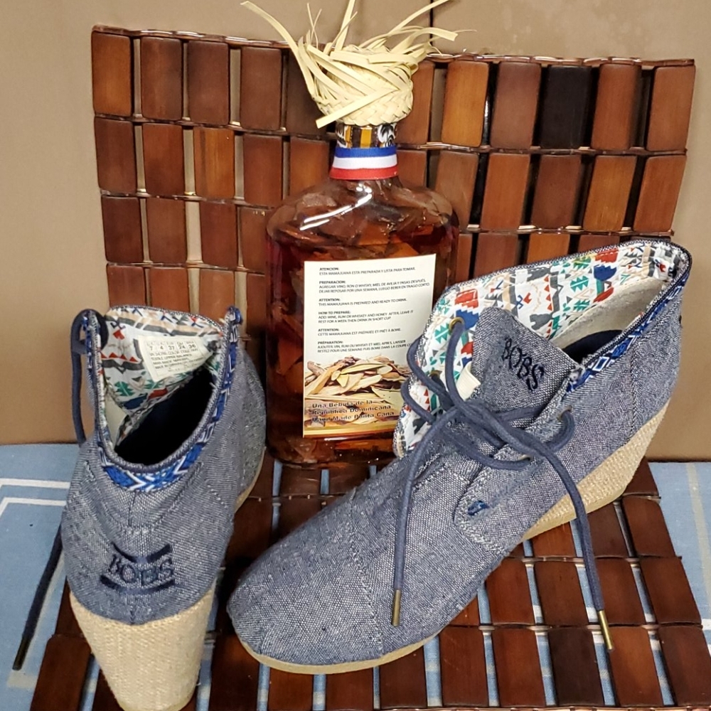"Bobs" wedge Skechers shoe 👞
